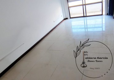 AQUIL.ER MACROCENTRO HERMOSO 2 AMBIENTES CON BALCON