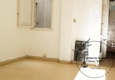 Oportunidad en Chauvin | 3 Ambientes con Gran Potencial de Reciclado  en venta